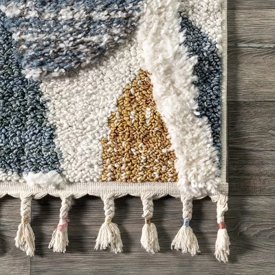 NuLOOM Chaya Abstract High/Low Kids Tassel Area Rug 6 NuLOOM Chaya Abstract High/Low Kids Tassel Area Rug - Image 4