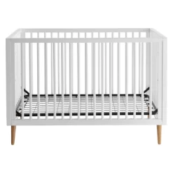 Contours Roscoe 3-in-1 Convertible Crib - White