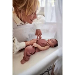 BabyBjorn Baby Cradle - Ivory -Child Furniture Store GUEST cee78e28 4f87 4e0b b3ab a67593081bdf